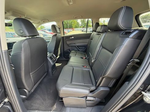 Used 2023 Volkswagen Atlas SE w/ Black Wheel Package AWD/4WD image 21