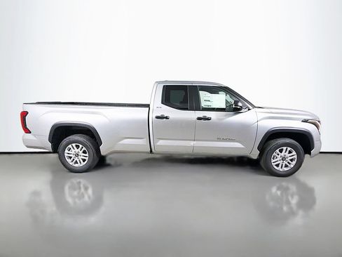 New 2026 Toyota Tundra SR5 AWD/4WD image 4