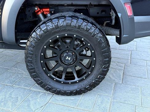 Used 2023 Ford F150 Raptor image 11