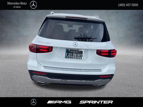Used 2026 Mercedes-Benz GLB 250 image 5