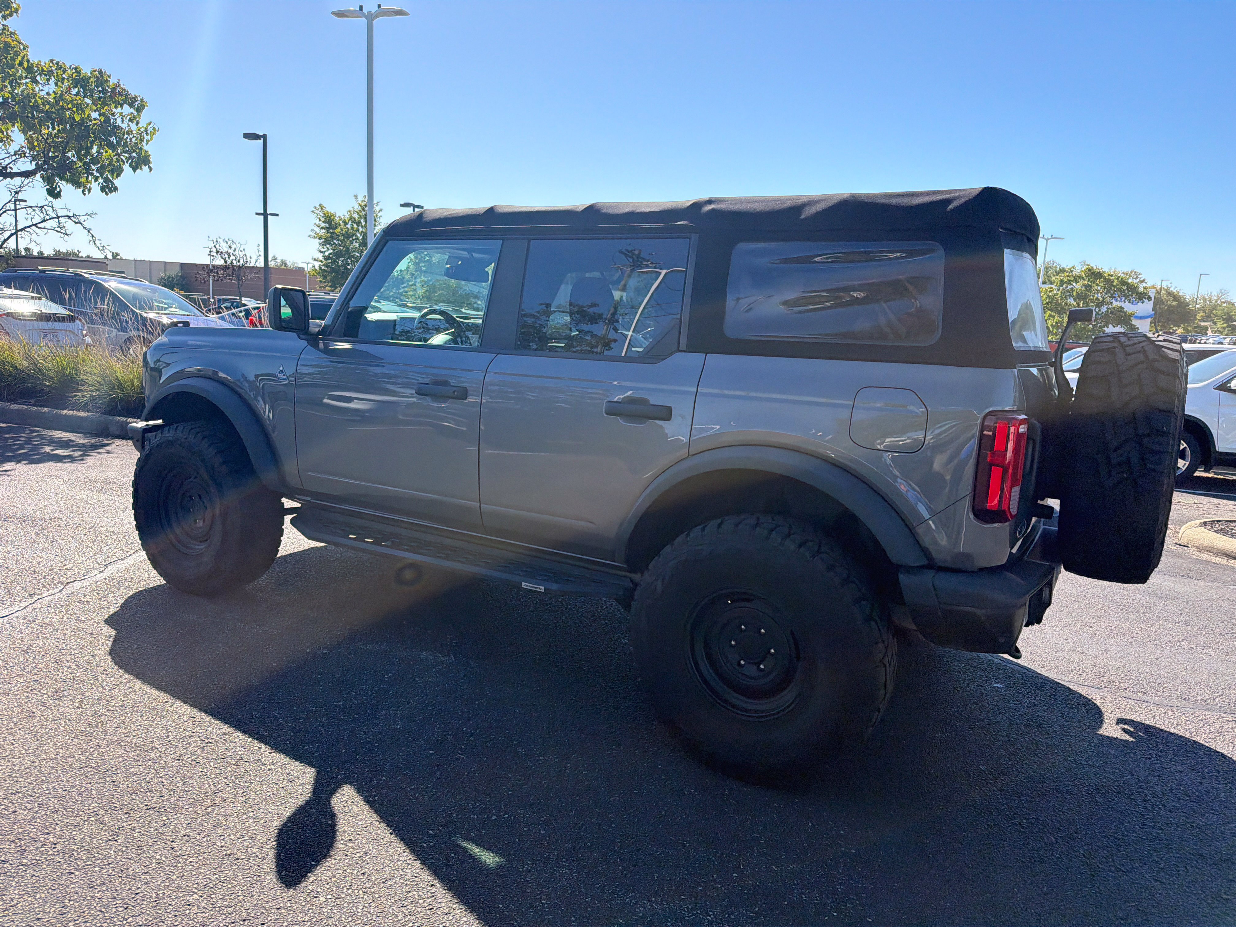Used 2021 Ford Bronco Black Diamond AWD/4WD image 12