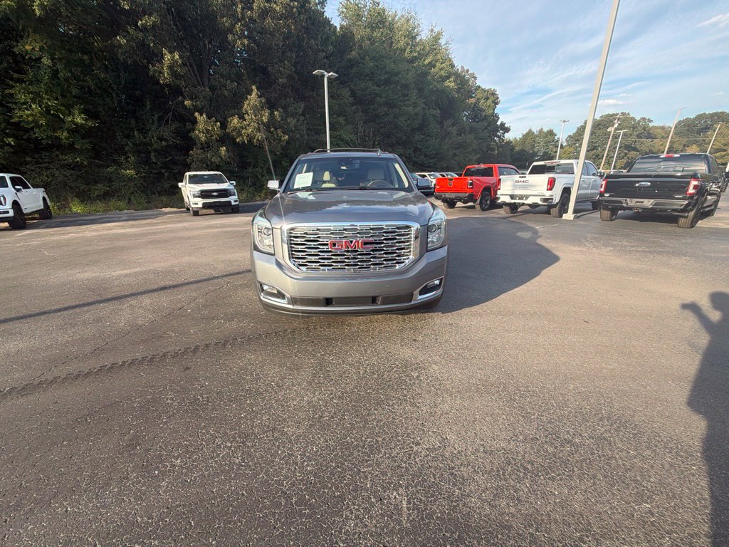 Used 2018 GMC Yukon Denali w/ Denali Ultimate Package RWD image 8