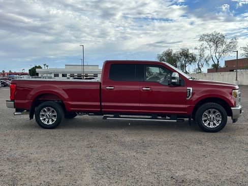 Used 2018 Ford F350 Lariat RWD image 4