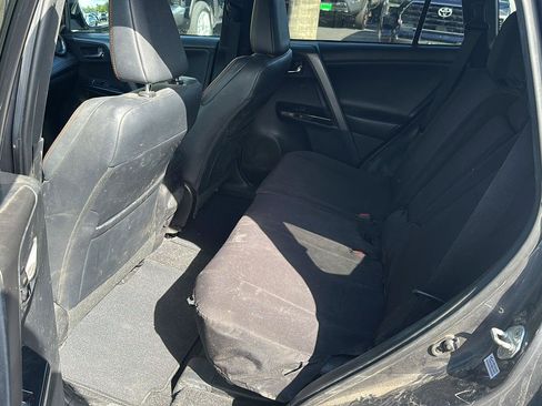 Used 2016 Toyota RAV4 SE AWD/4WD image 6