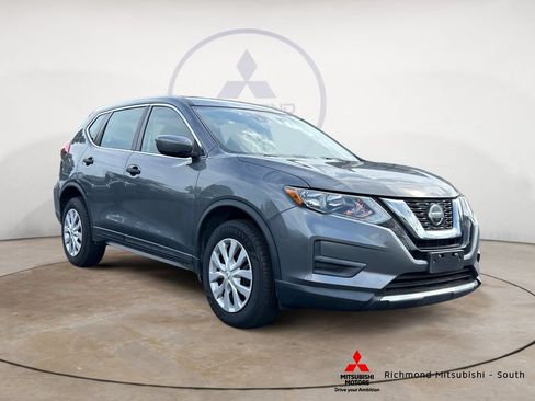 Used 2019 Nissan Rogue S AWD/4WD image 1
