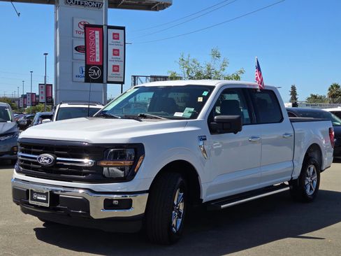 Used 2024 Ford F150 XLT RWD image 3