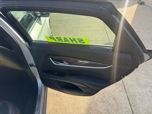 Used 2014 Cadillac XTS Luxury image 16