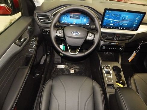 New 2025 Ford Escape SE FWD image 12
