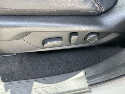 Certified 2025 Subaru Forester Touring AWD/4WD image 12