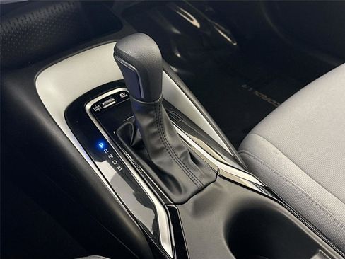 Certified 2023 Toyota Corolla SE image 24