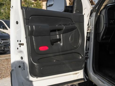 Used 2003 Dodge Ram 2500 Truck SLT image 43