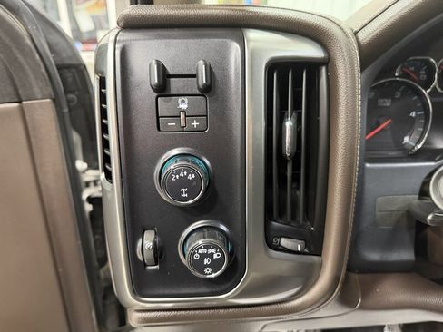 Used 2019 Chevrolet Silverado 2500 LTZ w/ Duramax Plus Package image 12