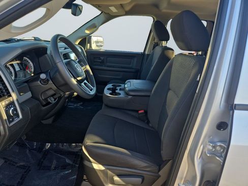 Used 2019 RAM 1500 Express image 9