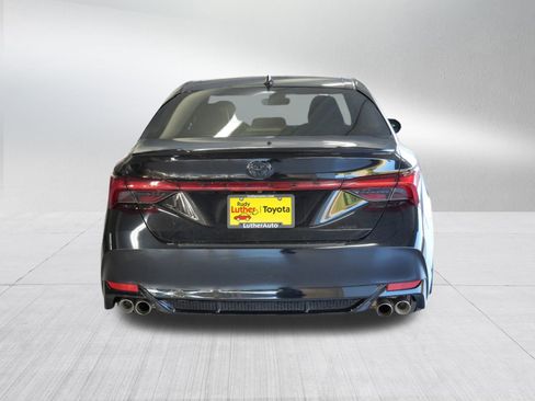 Certified 2021 Toyota Avalon XSE image 7