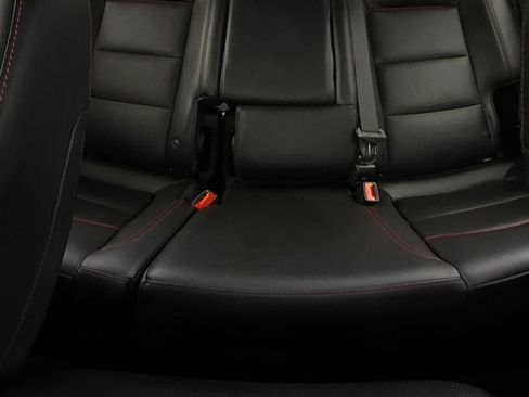Used 2022 Chevrolet Equinox RS w/ RS Leather Package FWD image 13