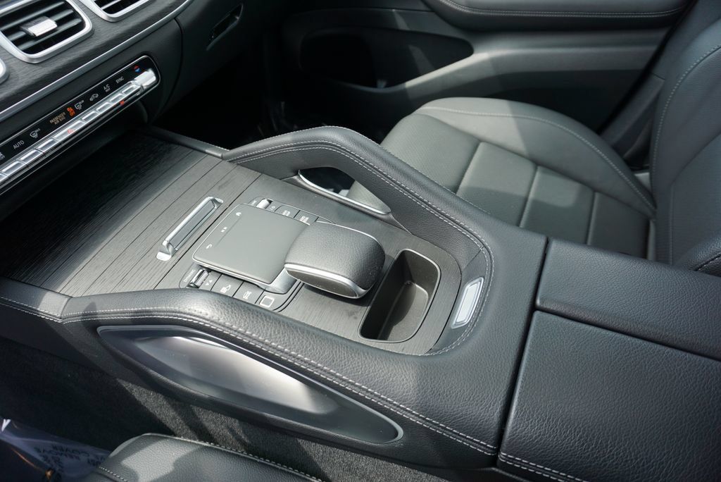 Certified 2025 Mercedes-Benz GLE 350 4MATIC image 20