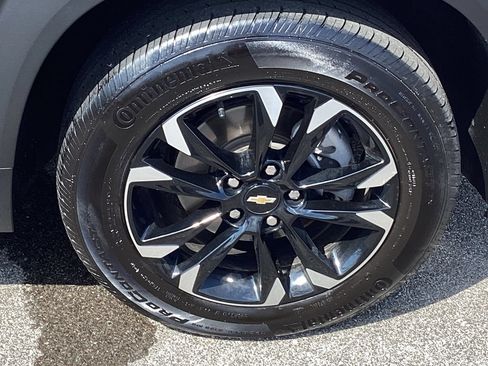 Used 2022 Chevrolet TrailBlazer LT w/ Convenience Package AWD/4WD image 16