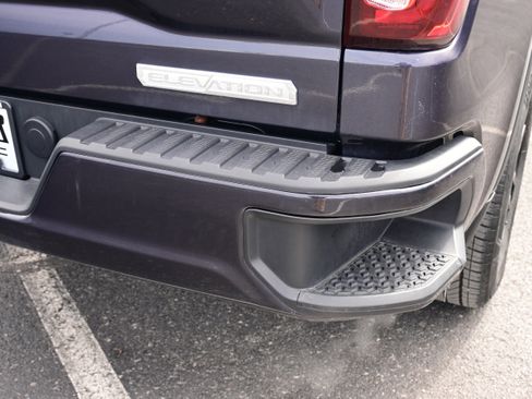 Used 2024 GMC Sierra 1500 Elevation image 9