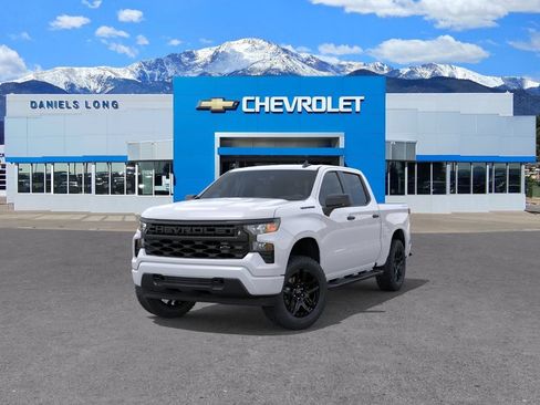 New 2026 Chevrolet Silverado 1500 Custom w/ LPO, Dark Essentials Package AWD/4WD image 8