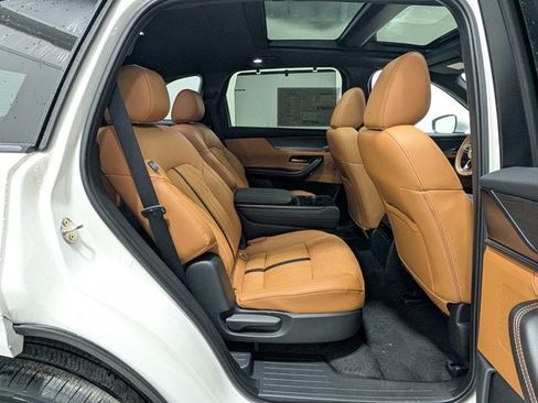 Used 2025 MAZDA CX-90 3.3 Turbo S w/ Premium Plus AWD/4WD image 21