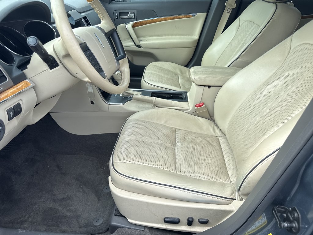 Used 2012 Lincoln MKZ FWD image 14