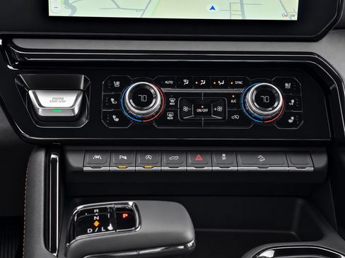 Certified 2025 GMC Sierra 1500 AT4 w/ AT4 Premium Package AWD/4WD image 23