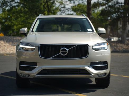 Used 2016 Volvo XC90 T6 Momentum w/ Momentum Plus Package AWD/4WD image 8