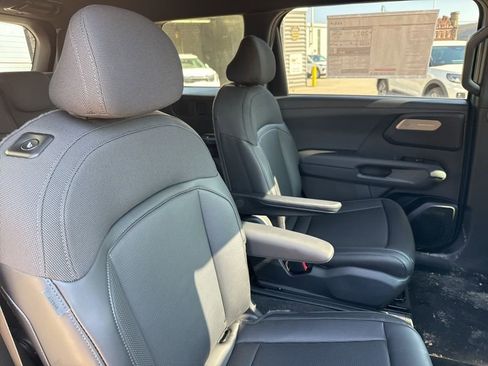 New 2027 Kia Telluride S image 15