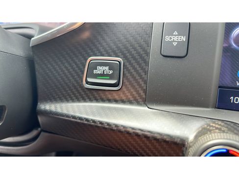 Used 2015 Chevrolet Corvette Z06 w/ 3LZ Preferred Equipment Group RWD image 21