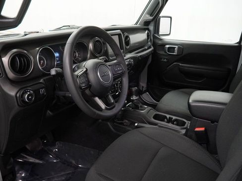 Certified 2023 Jeep Wrangler Sport S image 19