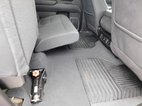 Used 2023 Chevrolet Silverado 1500 LT image 22