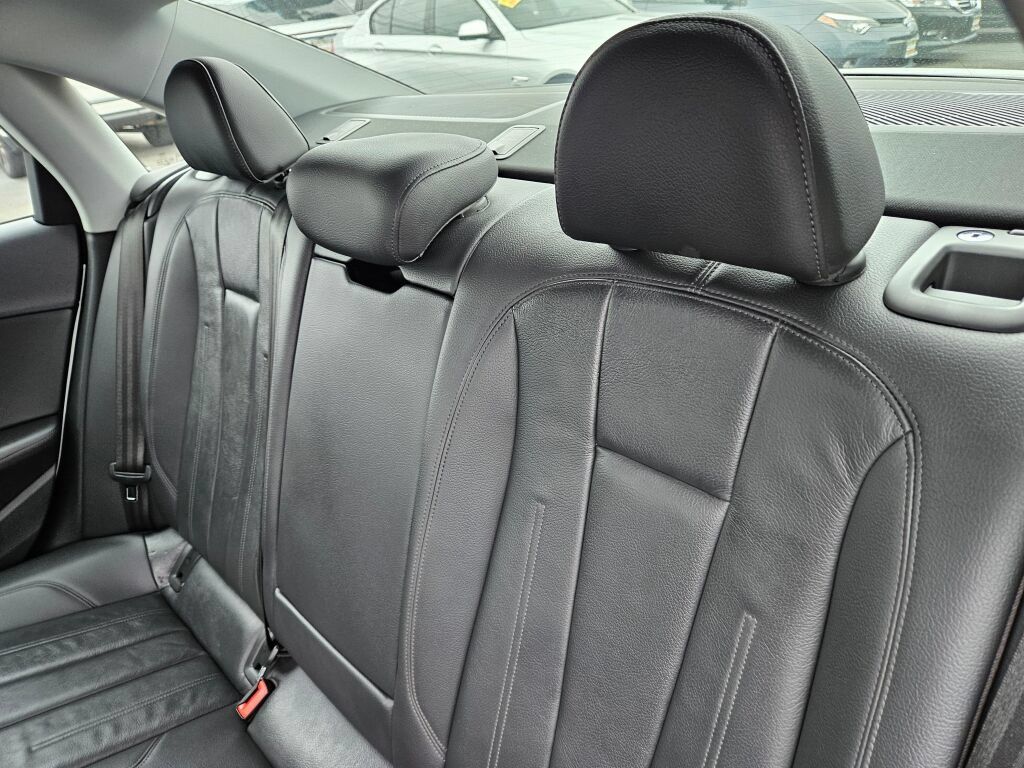 Used 2019 Audi A4 2.0T Premium Plus w/ Premium Plus Package AWD/4WD image 15