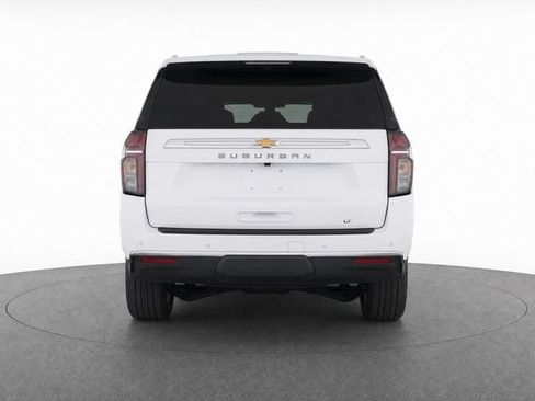 Used 2021 Chevrolet Suburban LT w/ LT Signature Package RWD image 5
