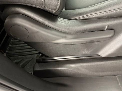 Used 2022 GMC Sierra 1500 Pro w/ Sierra Value Package image 30