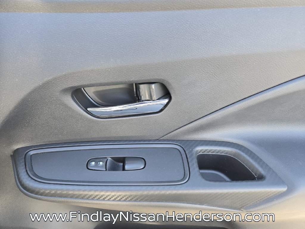 Used 2023 Nissan Versa SV w/ Trunk Package FWD image 18