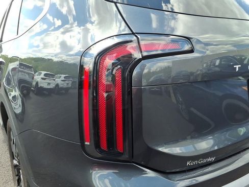 Certified 2024 Kia Telluride SX Prestige AWD/4WD image 12