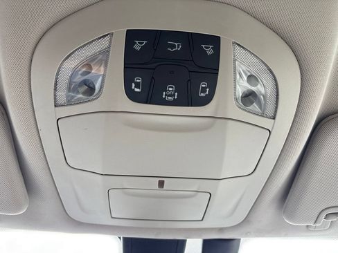 Used 2017 Chrysler Pacifica Touring-L Plus w/ Tire & Wheel Group FWD image 29