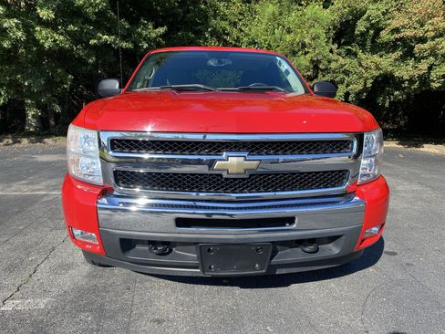 Used 2009 Chevrolet Silverado 1500 LT w/ Power Pack Plus RWD image 3
