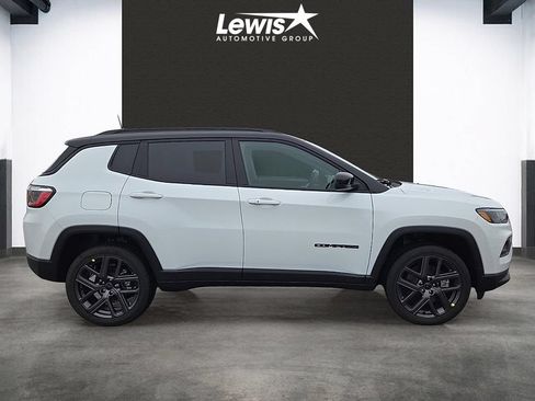 New 2026 Jeep Compass Limited AWD/4WD image 5