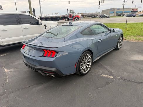 Used 2024 Ford Mustang GT Premium image 6