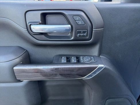 Used 2022 Chevrolet Silverado 2500 LTZ w/ LTZ Plus Package image 12