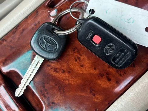 Used 2007 Toyota Highlander Sport image 37