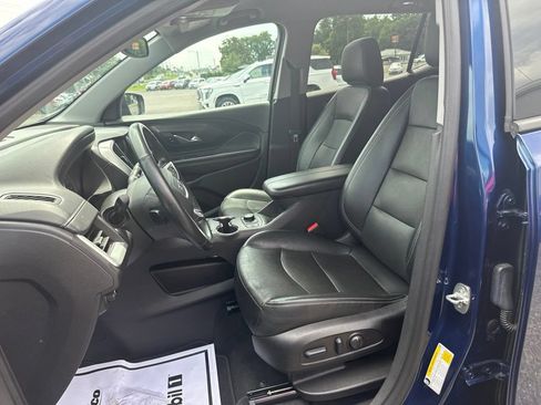 Used 2023 GMC Terrain SLT AWD/4WD image 14