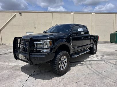 Used 2019 Ford F250 Lariat w/ Chrome Package