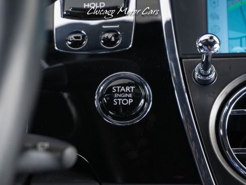 Used 2017 Rolls-Royce Wraith image 47