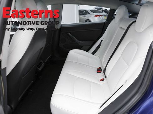 Used 2021 Tesla Model 3 Long Range AWD/4WD image 16