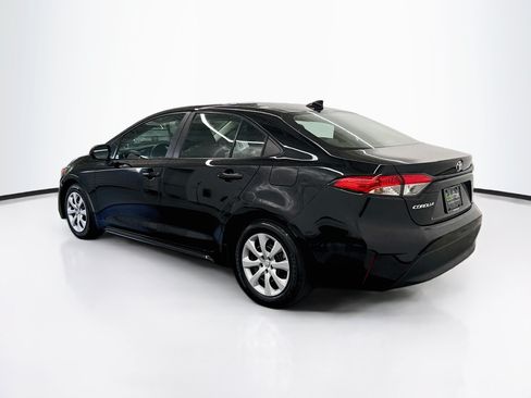 Used 2024 Toyota Corolla LE FWD image 5