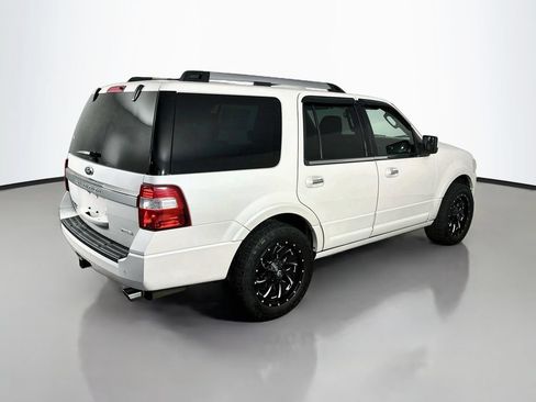 Used 2016 Ford Expedition Limited w/ Equipment Group 301A AWD/4WD image 7