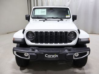 New 2026 Jeep Gladiator Sport AWD/4WD video 2