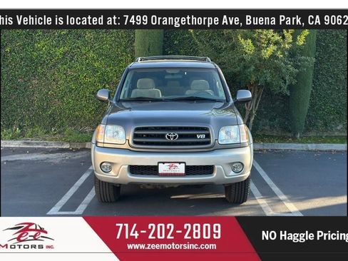 Used 2003 Toyota Sequoia SR5 image 3